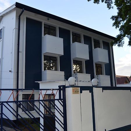 Horizon Inn Хараре Екстер'єр фото
