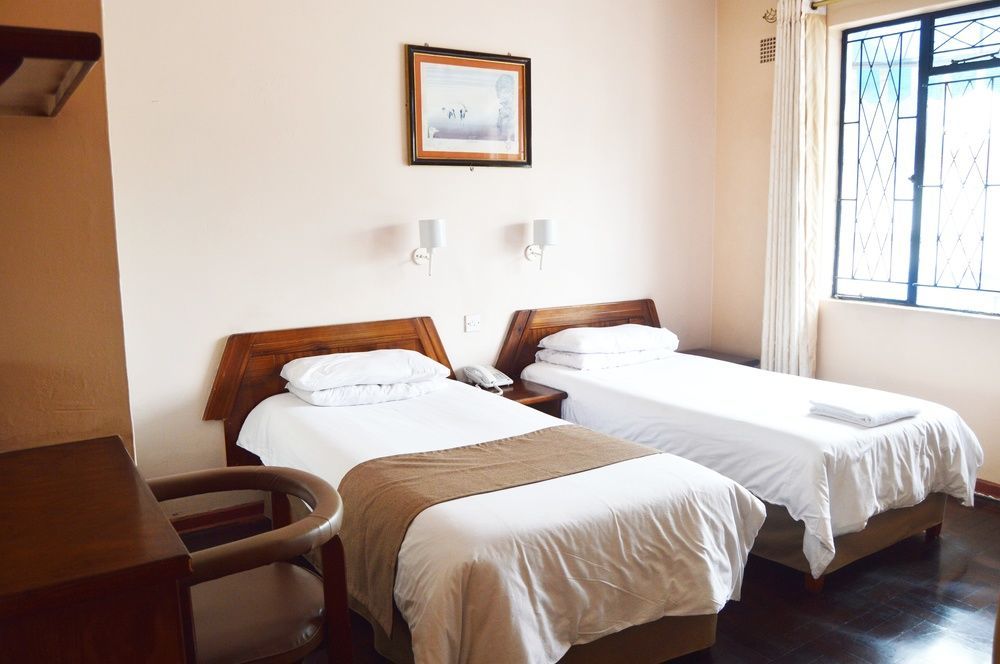 Horizon Inn Хараре Екстер'єр фото