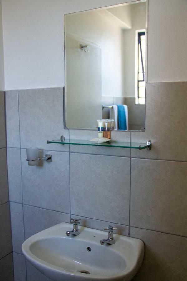 Horizon Inn Хараре Екстер'єр фото